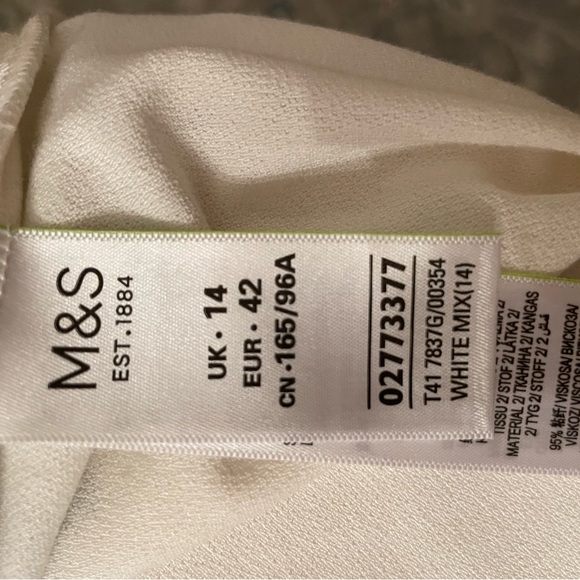 Long top M&S, painted silk, US size 10 - Picture 6 of 7